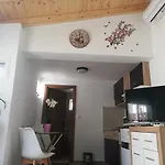 Small Studio With Yard