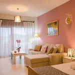 Meli Fancy Apartment