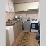 Amelie Qute Apartment