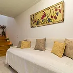 Antonia Traditional Estate