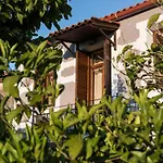 Maro\'S Village Private Stone Villa
