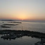 Sea & Town Getaway