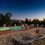 Kastro Estate