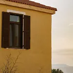 Casa Artia