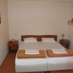 Kidonia Hotel