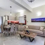 Gianna\'S Apartments \'Superb\'