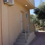 Mioara\'S Cottage