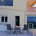 Emerald Apartment Halepa