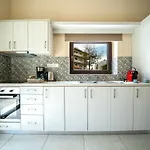Iro City And Beach Boutique Homes