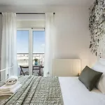 Dimigio Apartment