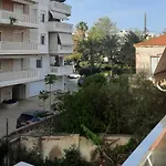 Summersense Apartment