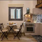 Perfect Location City Apt-900M From Beach-Old Port