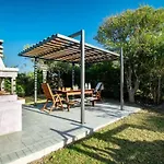 Majestic Villa