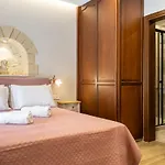 Bright And Cozy Studio 1