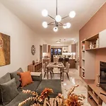 Cretan Sea View Apt 10Mins To Beach, Old Town, City