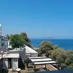 Elpida Seafront Paradise Apartment In Crete