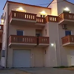 Blue Bay Apartment