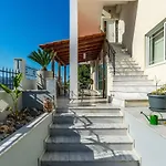Superior Apartment - Overlooking Chania-With Pool