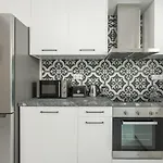 Elvira City Apartment