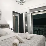 Sea View Maisonette In Chania