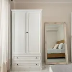 Elvira City Apartment