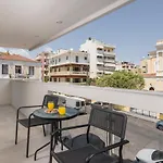 Quarters Luxury Apts