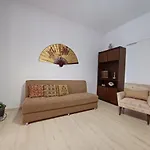 Nina\'S Central Apartment