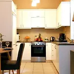 Odyseia Apts Ιi At The Center Of The City & Old Town