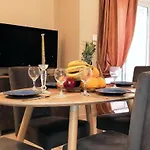 Odyseia Apts Ιi At The Center Of The City & Old Town
