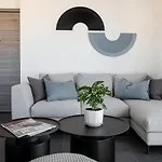 Sea & Sun Penthouse
