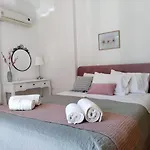 Chania Sweet Ground-Floor Apt