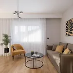 Marita Luxury Apartment With Parking Space