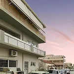 Nima\'S Beach Apartment