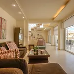 Luxury Maisonette