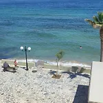 Chrysa\'S House In Front Of The Sea