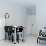 Steleni Home