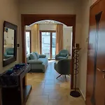 Rika\'S Sea View Apartment