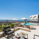 Villa City View - Heated Pool & Gym - Majestic Views - 5 Min Drive From Center