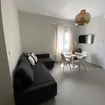 Fanouris Luxury Apartments 2