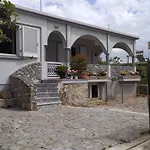 Corinas Holiday House