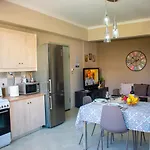 Eva\'S Residence, Family Apartment