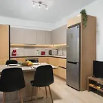 Modernpastel Apartment - Near Old Port With Parking