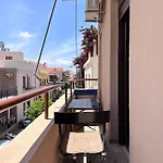 Kostas House