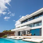 Regal Residence