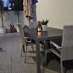Fanouris Luxury Apartments 2