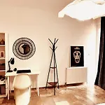 Ad Solem, City Apartment