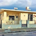 Paul\'S House Chania