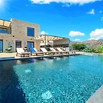 Major Villa