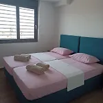 Alchania Komi Luxury Apartment