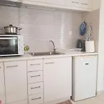 Στούντιο Χαρούμενων Ταξιδιωτών